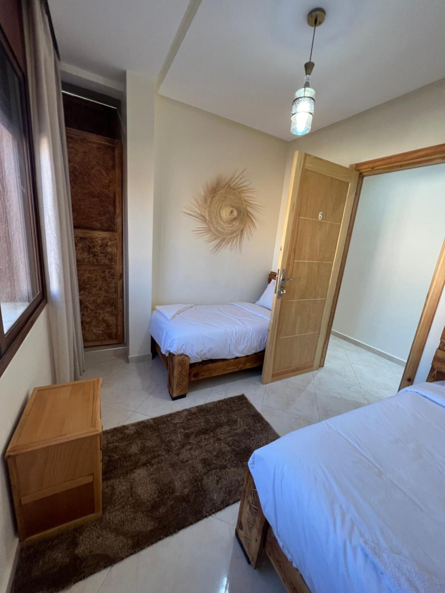 Golden Wave Appartement